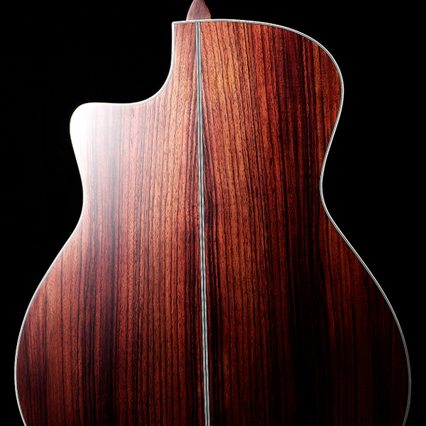 The Natura G800CE rosewood back